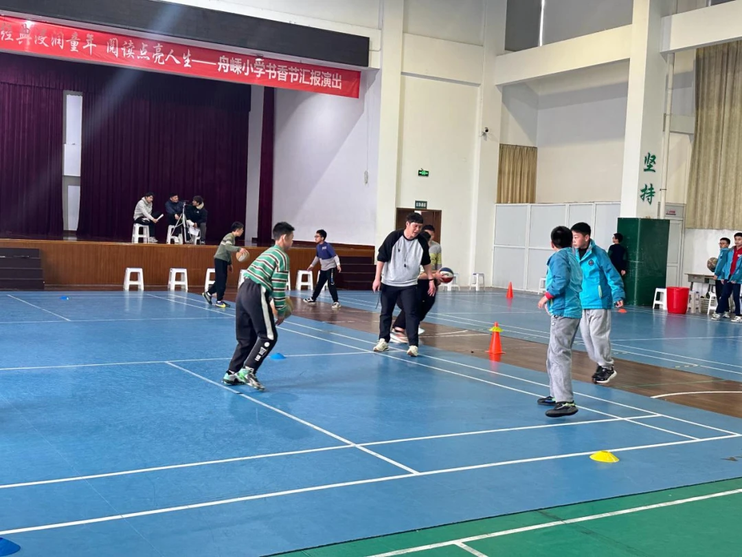 青少年大前锋如何进行高效训练?_2